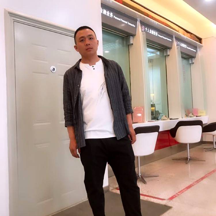 A超的照片