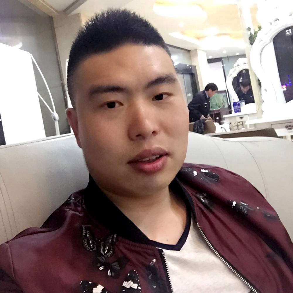 路灯给超帅的照片