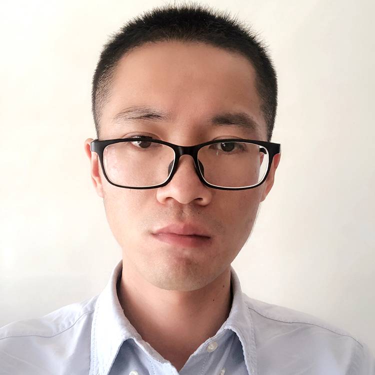 尘阑的照片