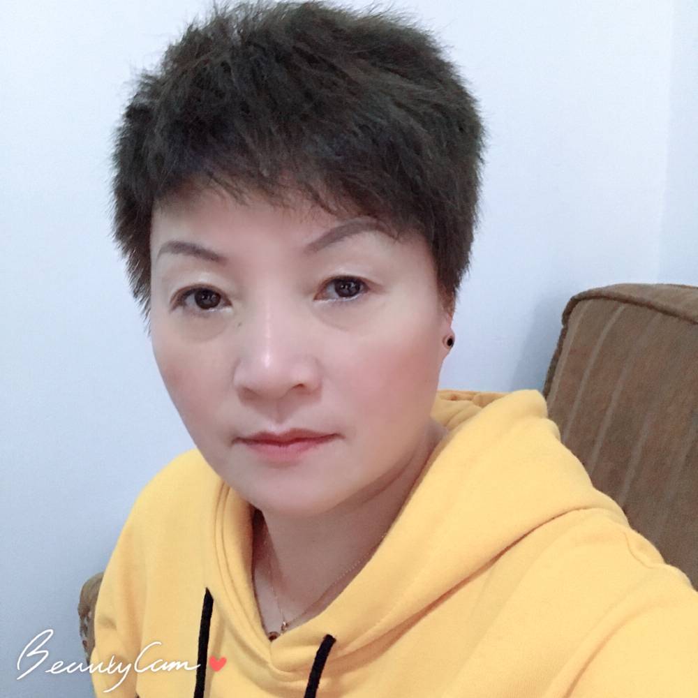 浅陌善良的照片