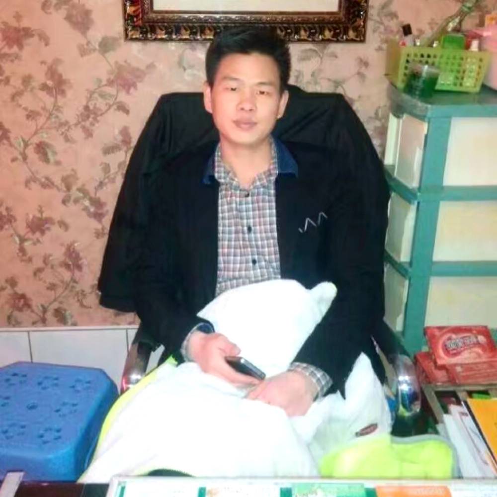 怕孤独爱恋未来的照片