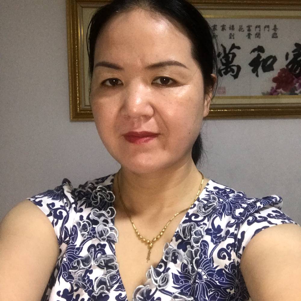 唐湘云的照片