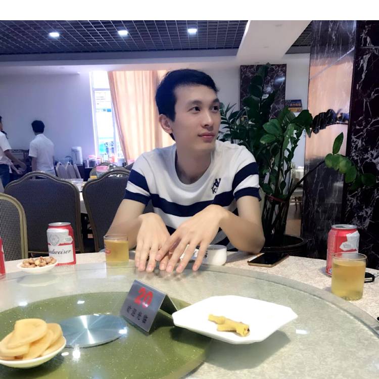 淺色年华的照片