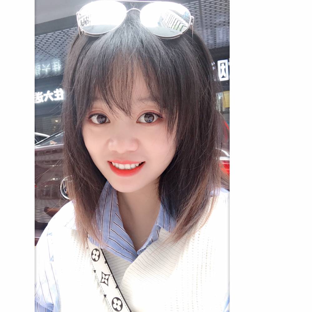 姑娘的照片