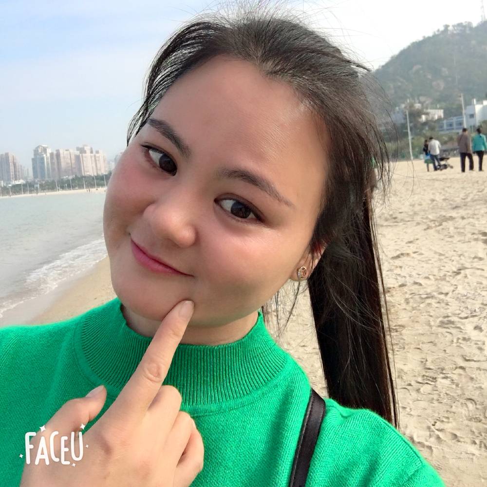 小蚂蚁用热情的照片