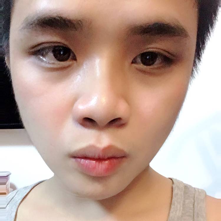 春威的照片