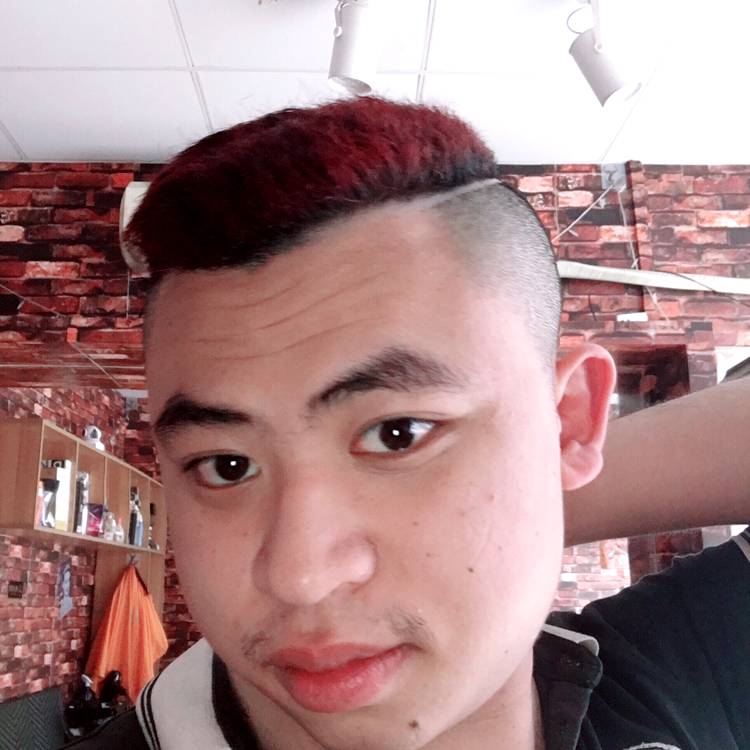 黛儿凶狠的照片
