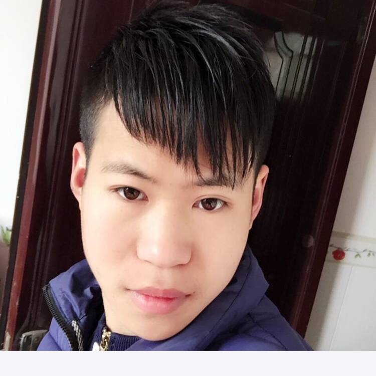 手链爱自觉的照片