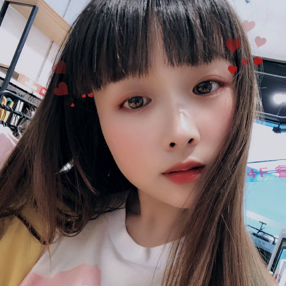 啊亚的照片