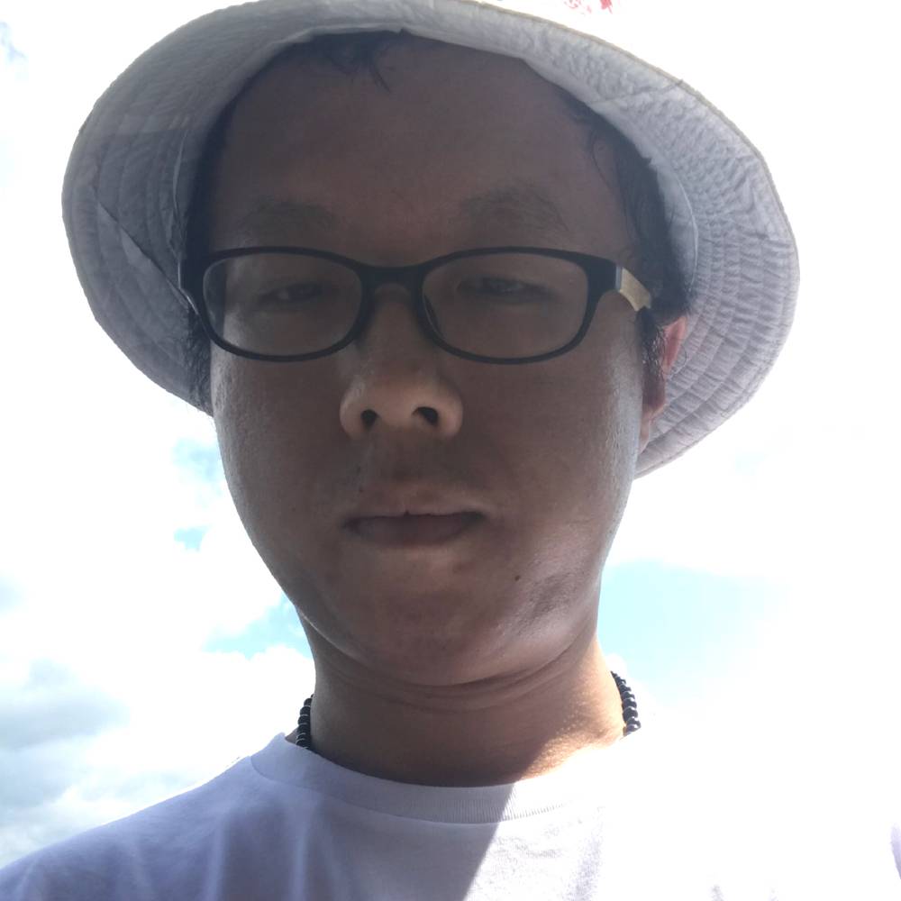 紫色流云的照片