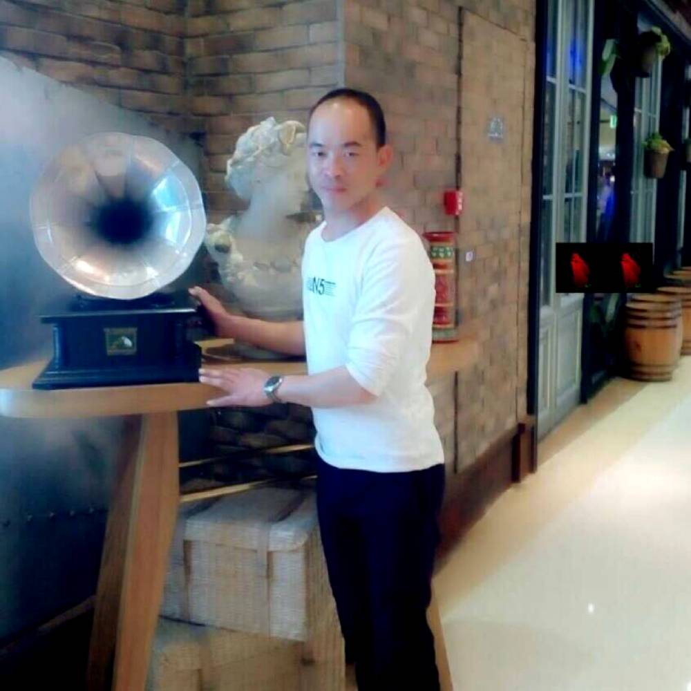 今生遇见你足已的照片