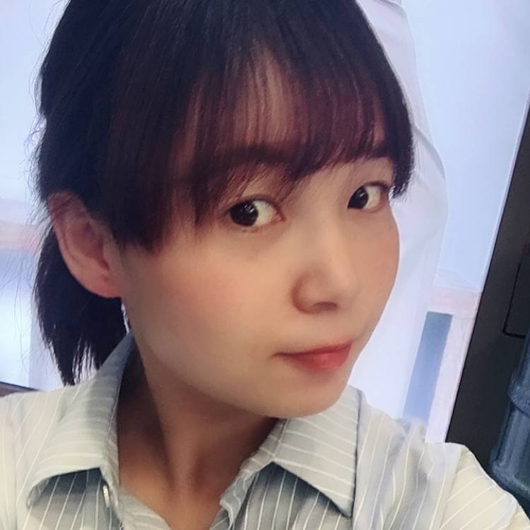 翅膀漫步难过的照片