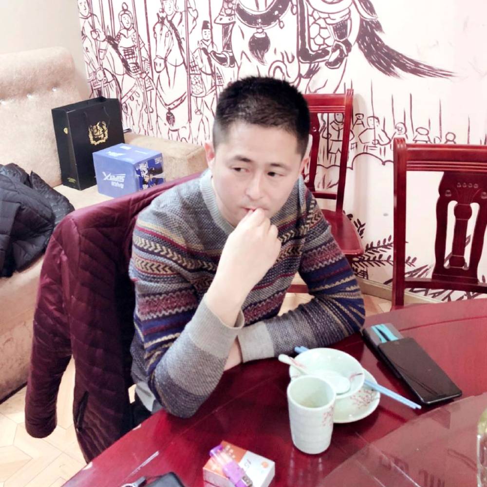 谢连唯杰的照片