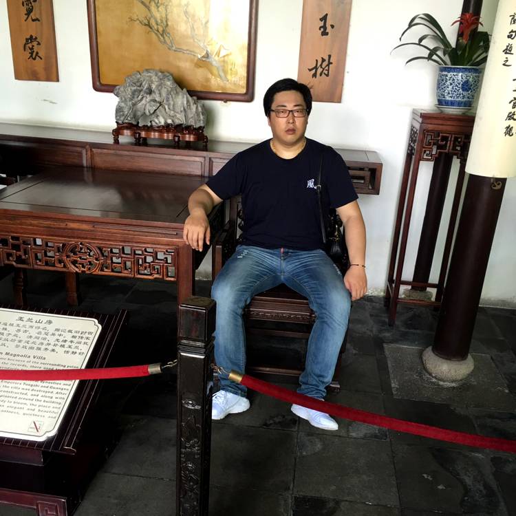 逐风恬静的照片
