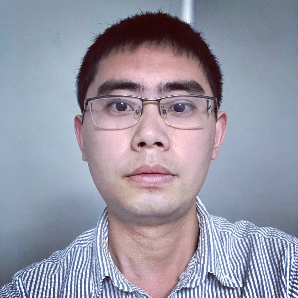 睫毛浮生的照片