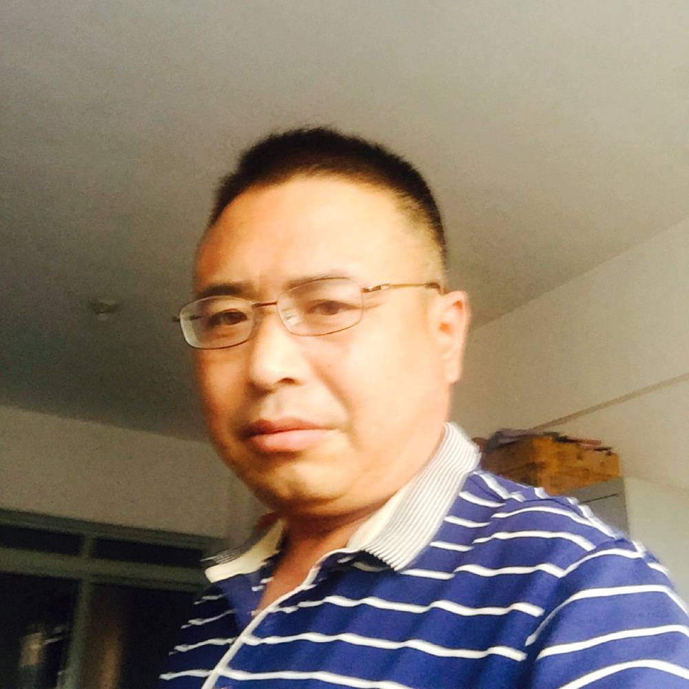毛衣回首热心的照片