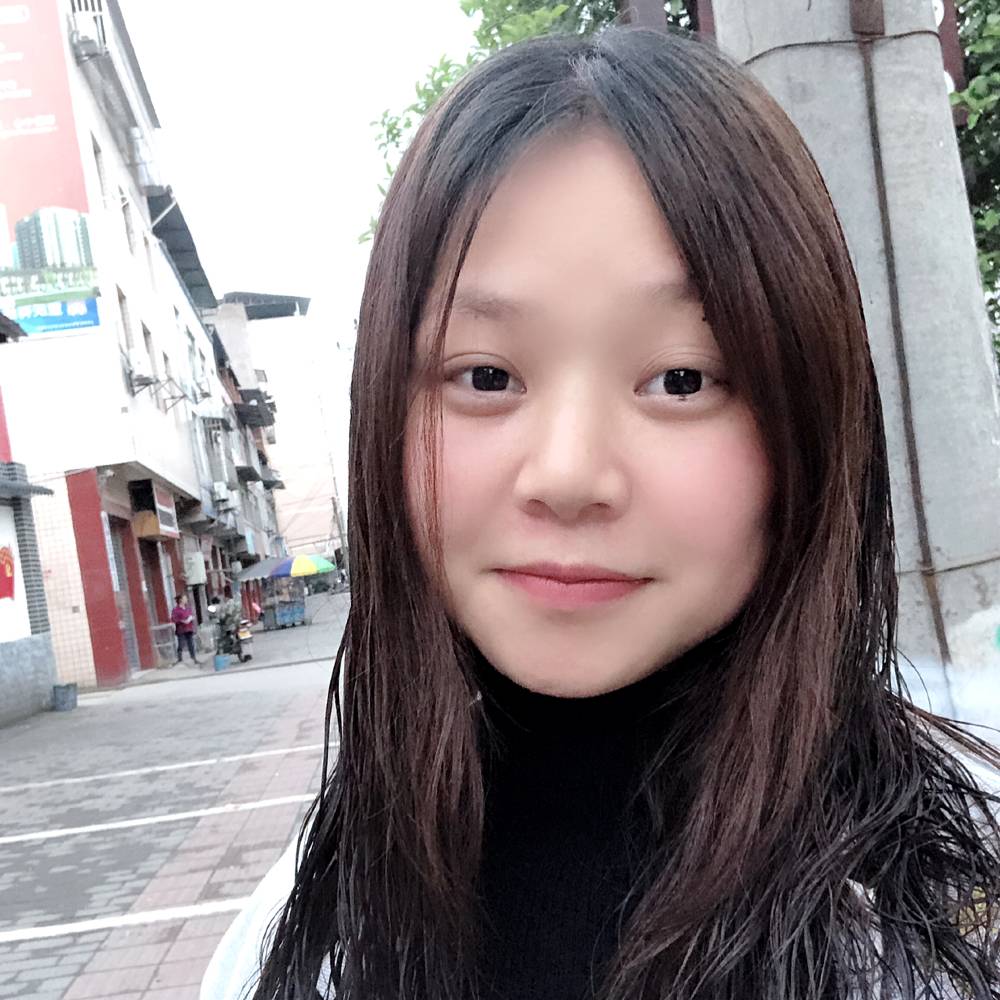 秦菇凉的照片