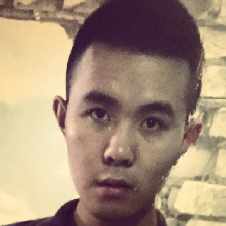 熊佳的照片