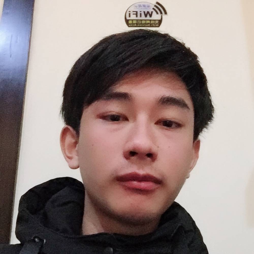 嘟嘟嘟噜的照片