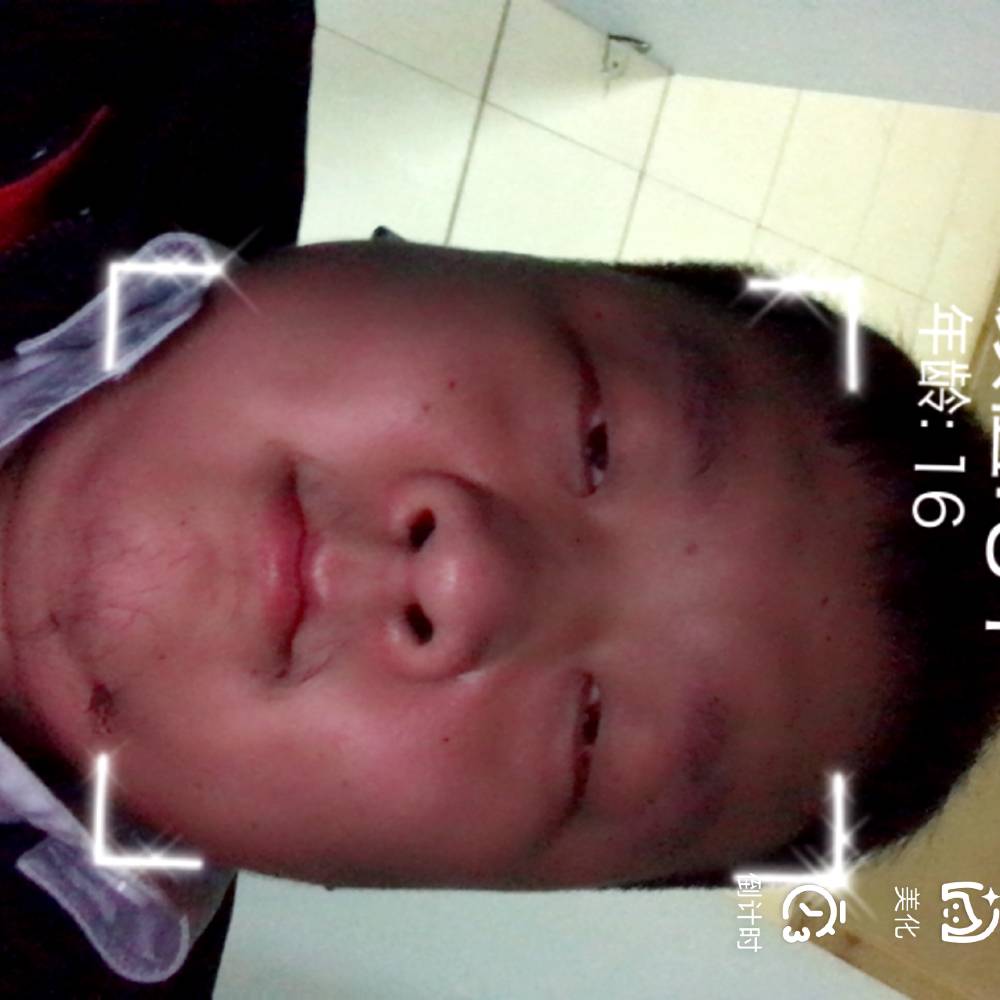 不挑食的胖子的照片