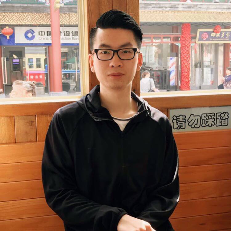 啊初的照片