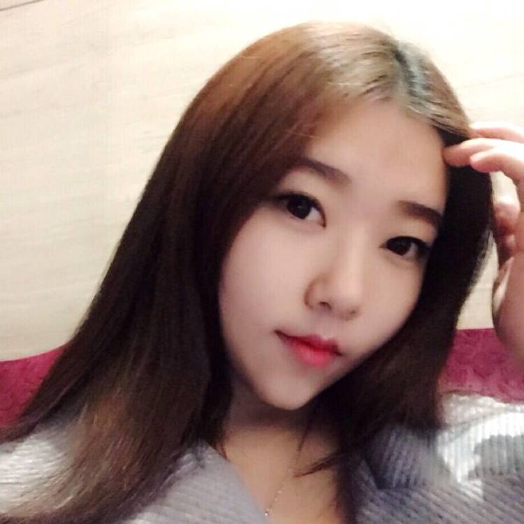 兰兰要努力。的照片