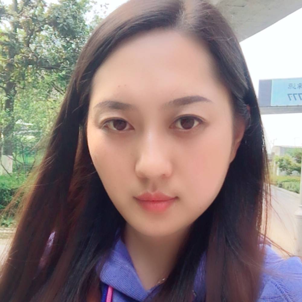 凌心飘逸的照片