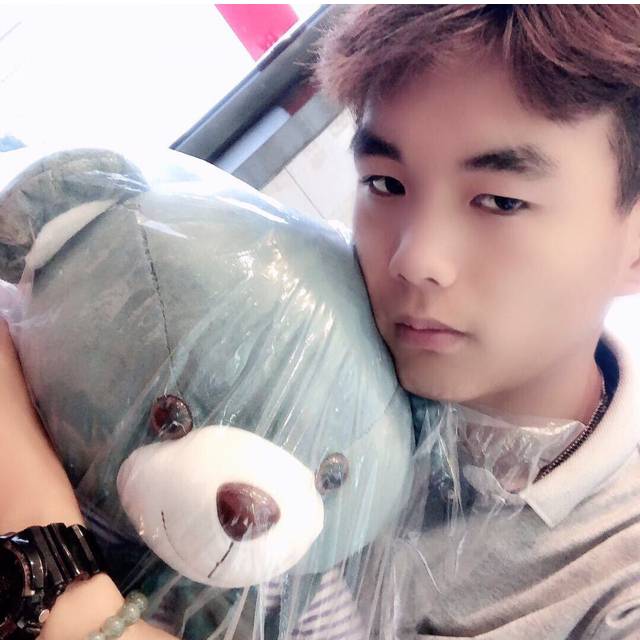 杨生乄等的照片