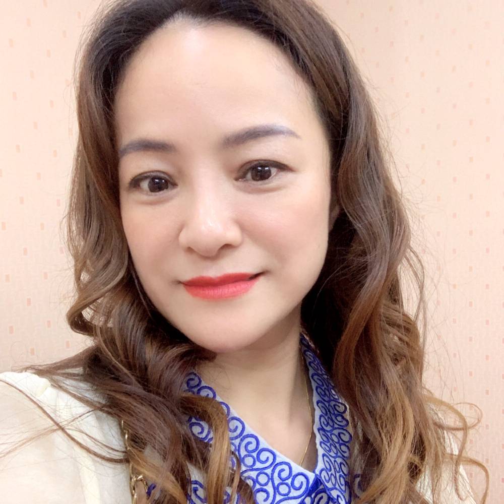 纹纹卖手机的照片