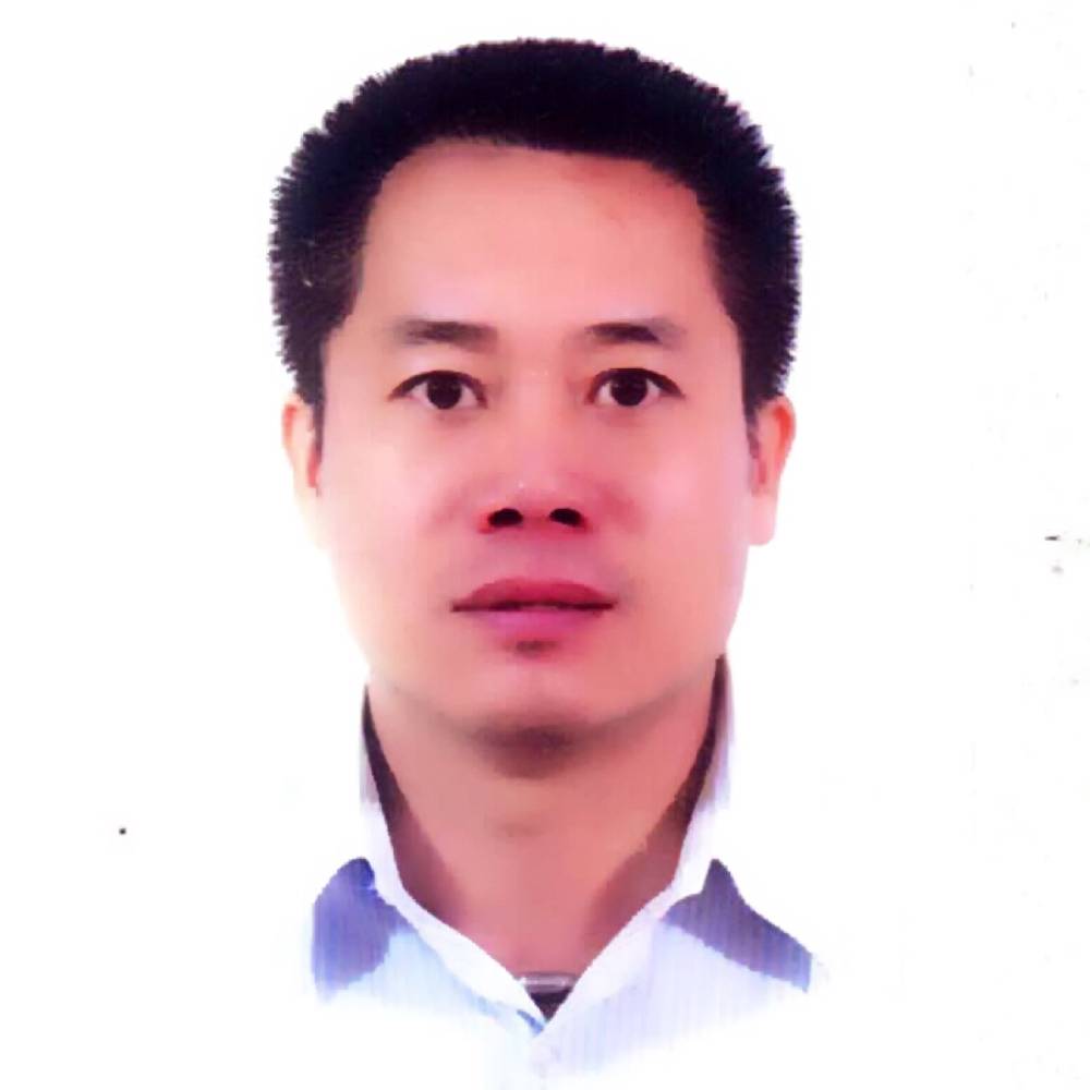 绿草爱跳跃的照片