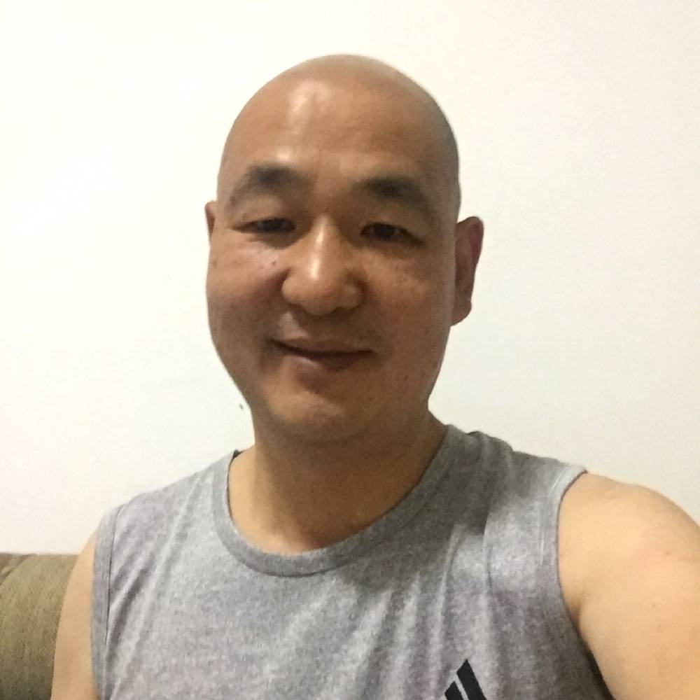 服饰大力老兵的照片