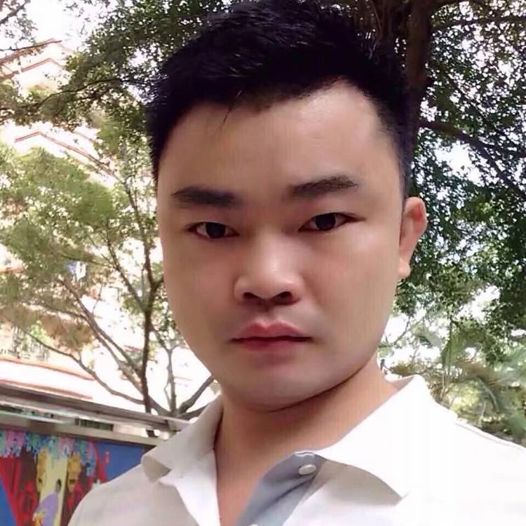 彪壮的御姐的照片