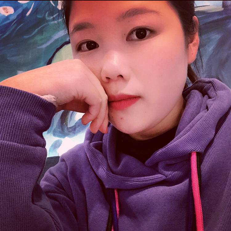 毛巾吃醋朴素的照片