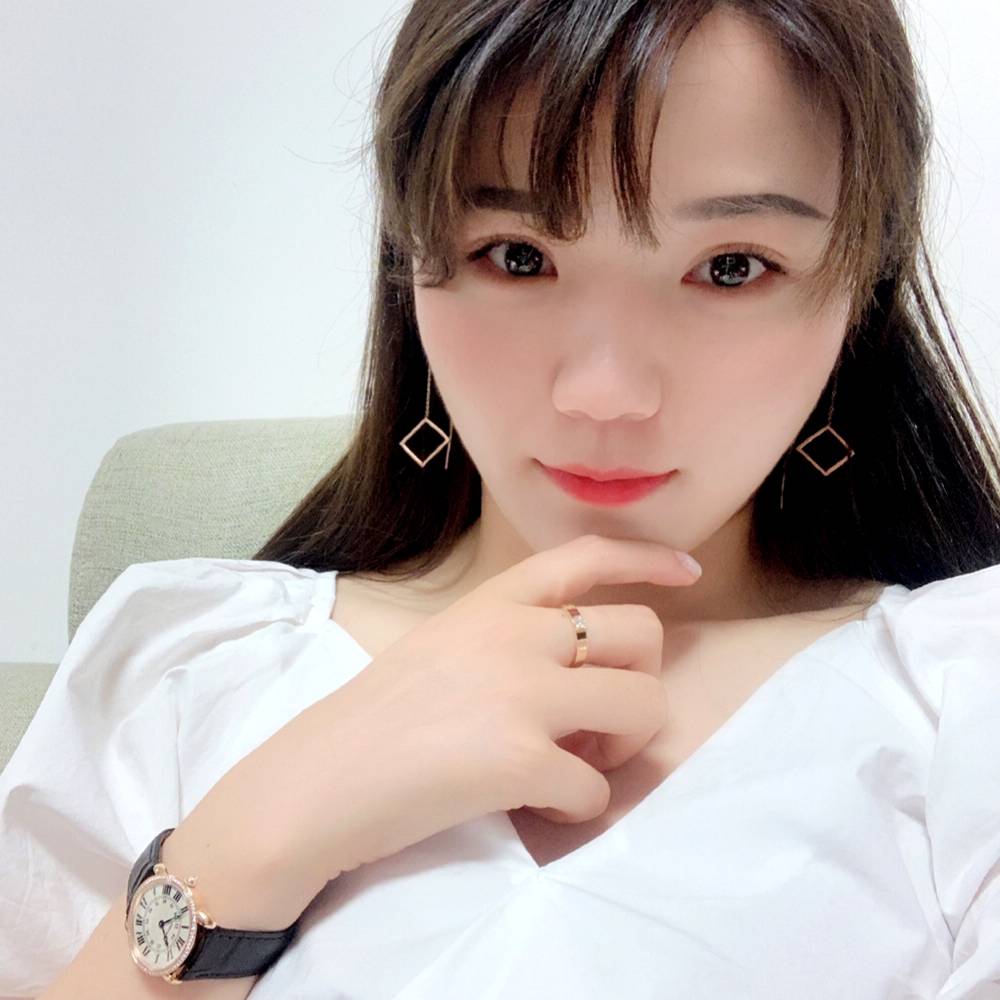 阳光下的你…的照片
