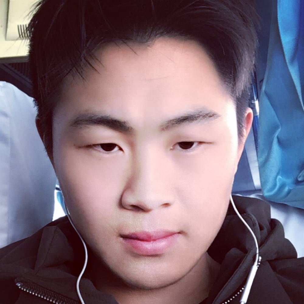 尊云深情的照片