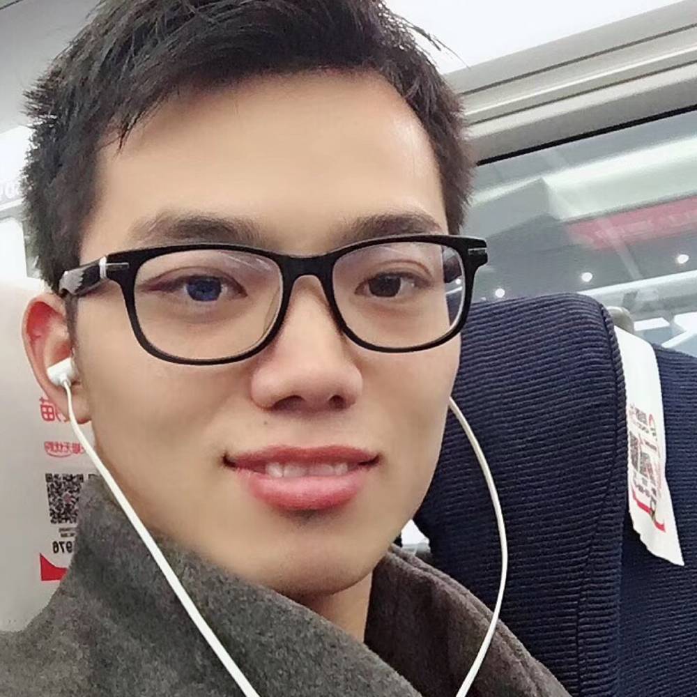 有魅力向风萧的照片