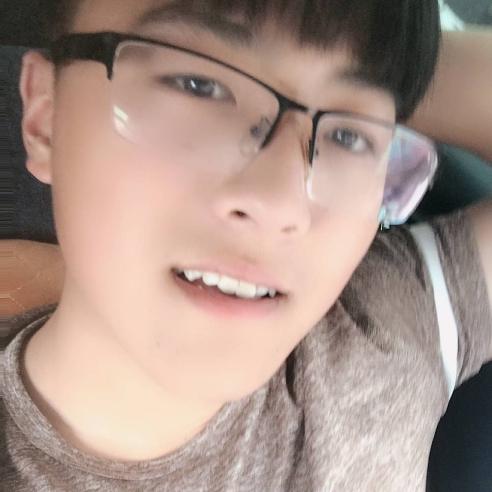 初默君的照片