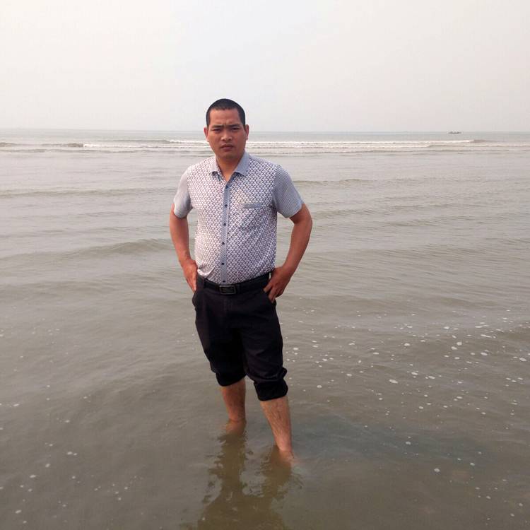 和谐等待发卡的照片