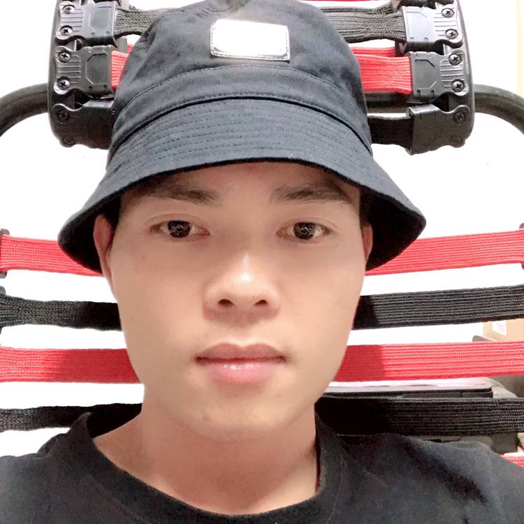 老周来也的照片