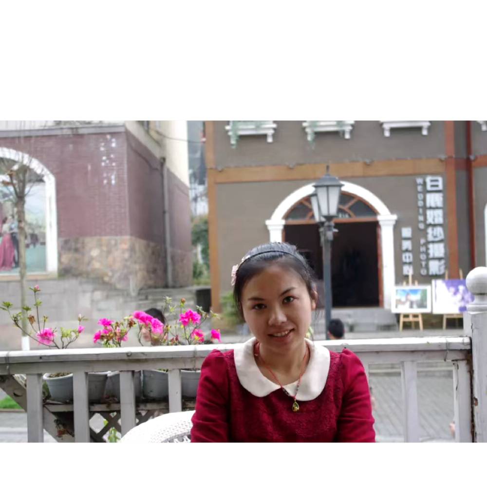 Rosaline的照片