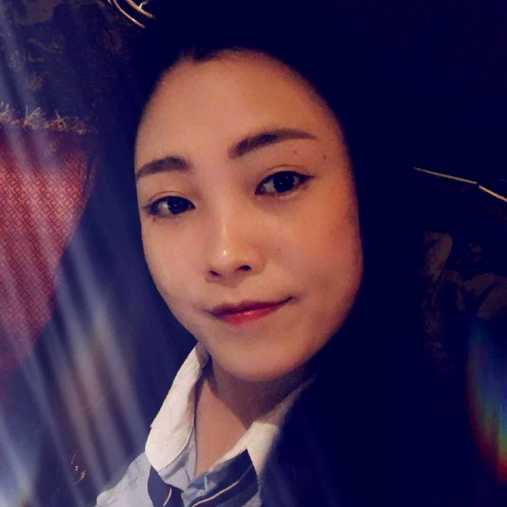 高跟鞋温婉的照片