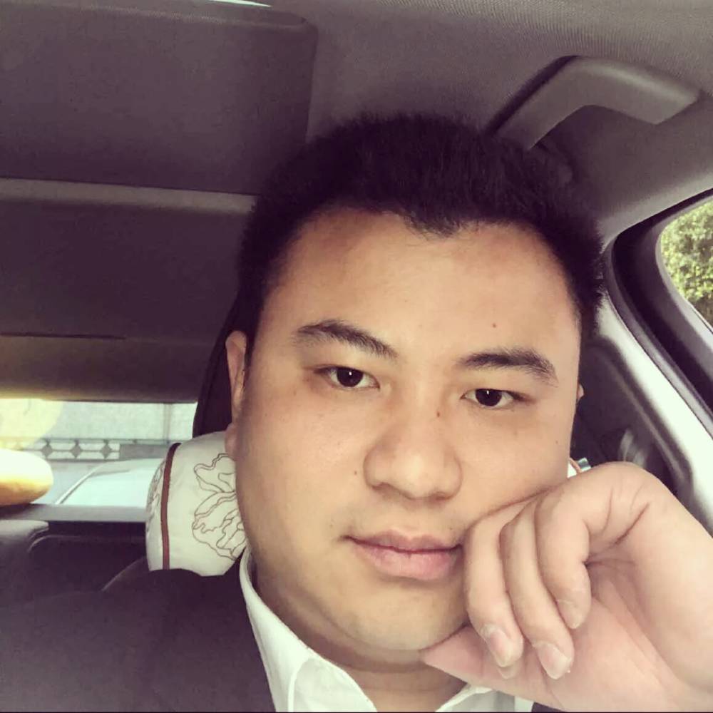 过客邂逅自信的照片
