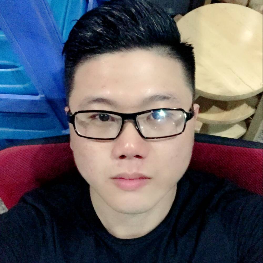 端庄扯鸵鸟的照片