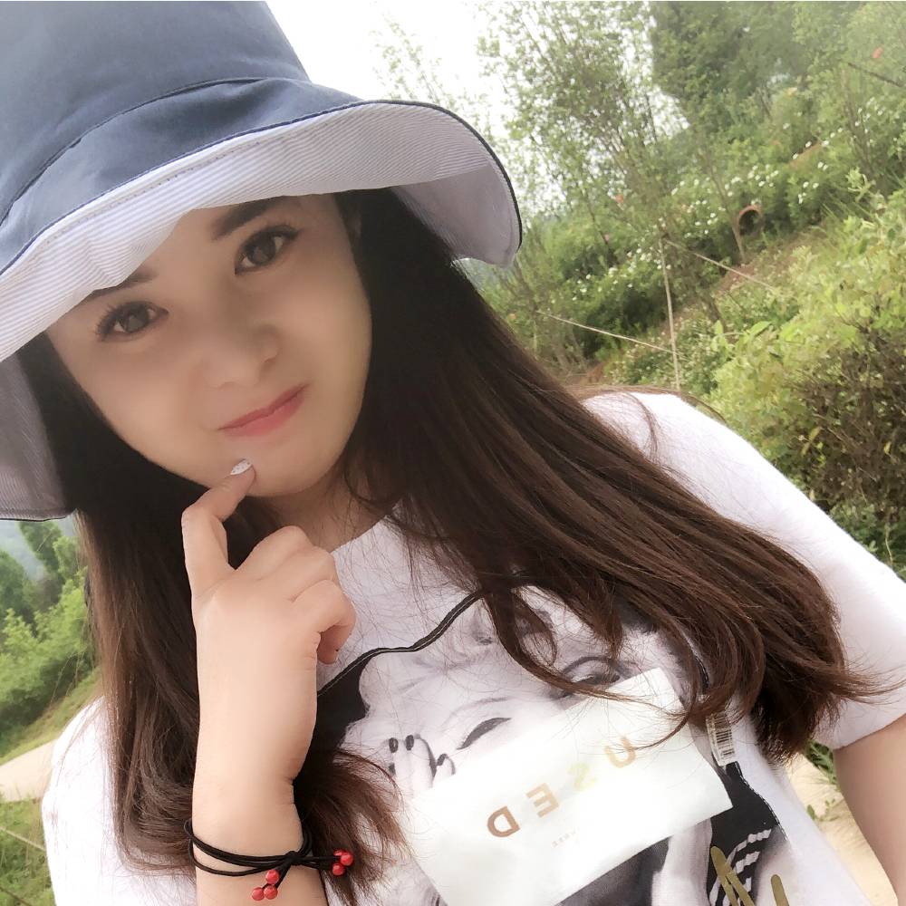 晨曦迎一个人的照片