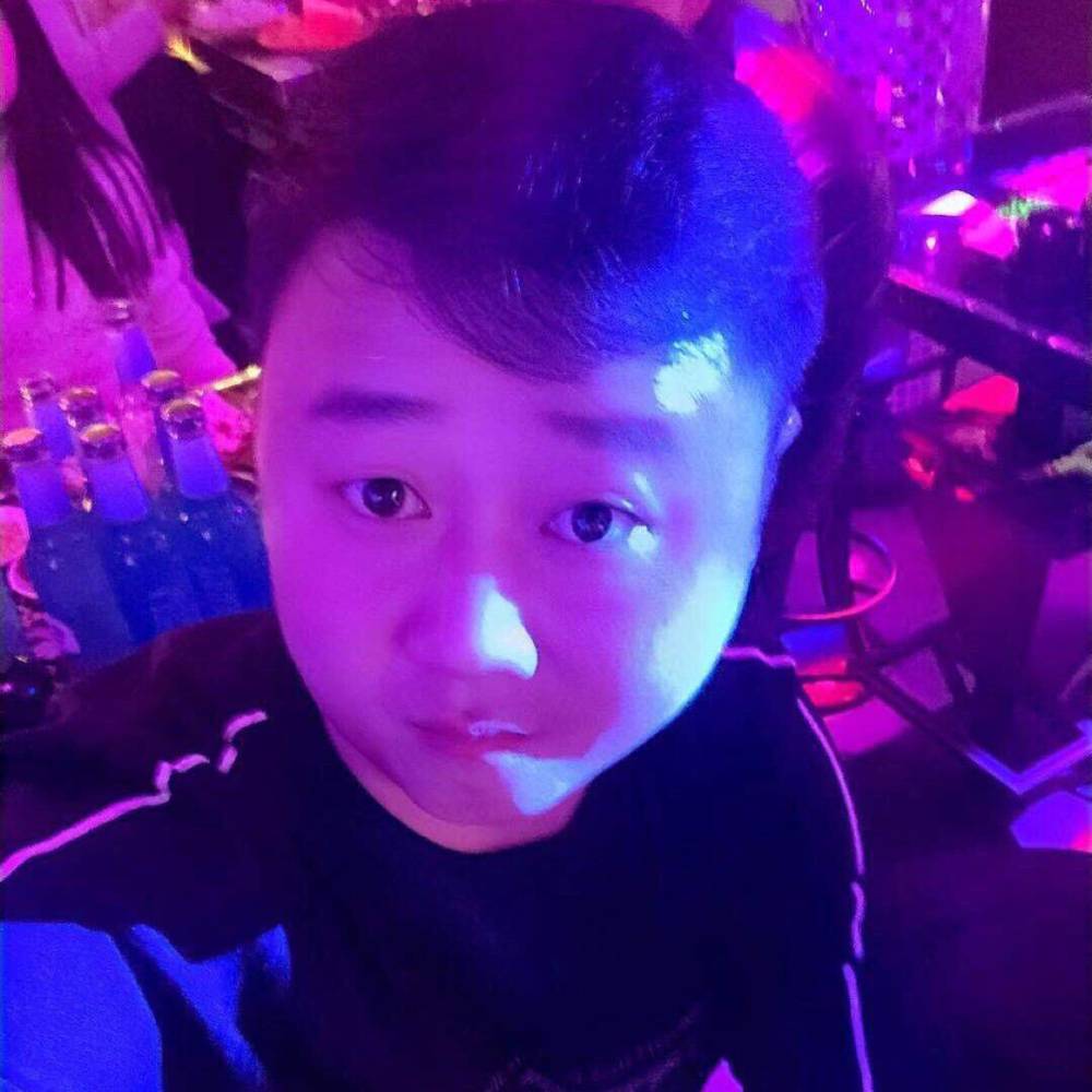 凯迪不拉克的照片