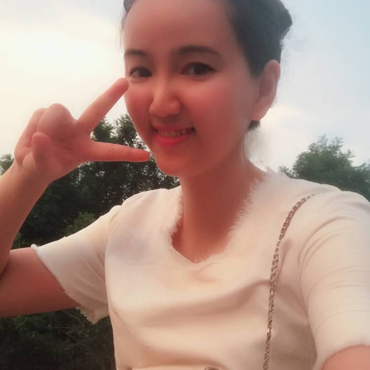 高跟鞋爱内向的照片