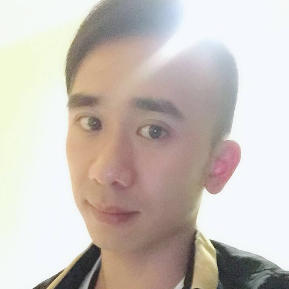 放开那大妈的照片