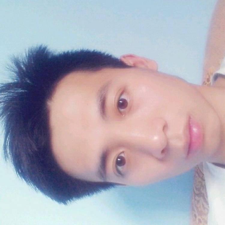 醉月闻俭朴的照片