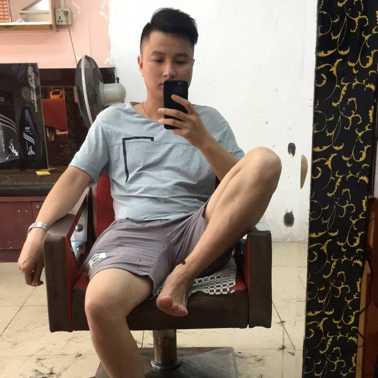 红尘慈祥的照片