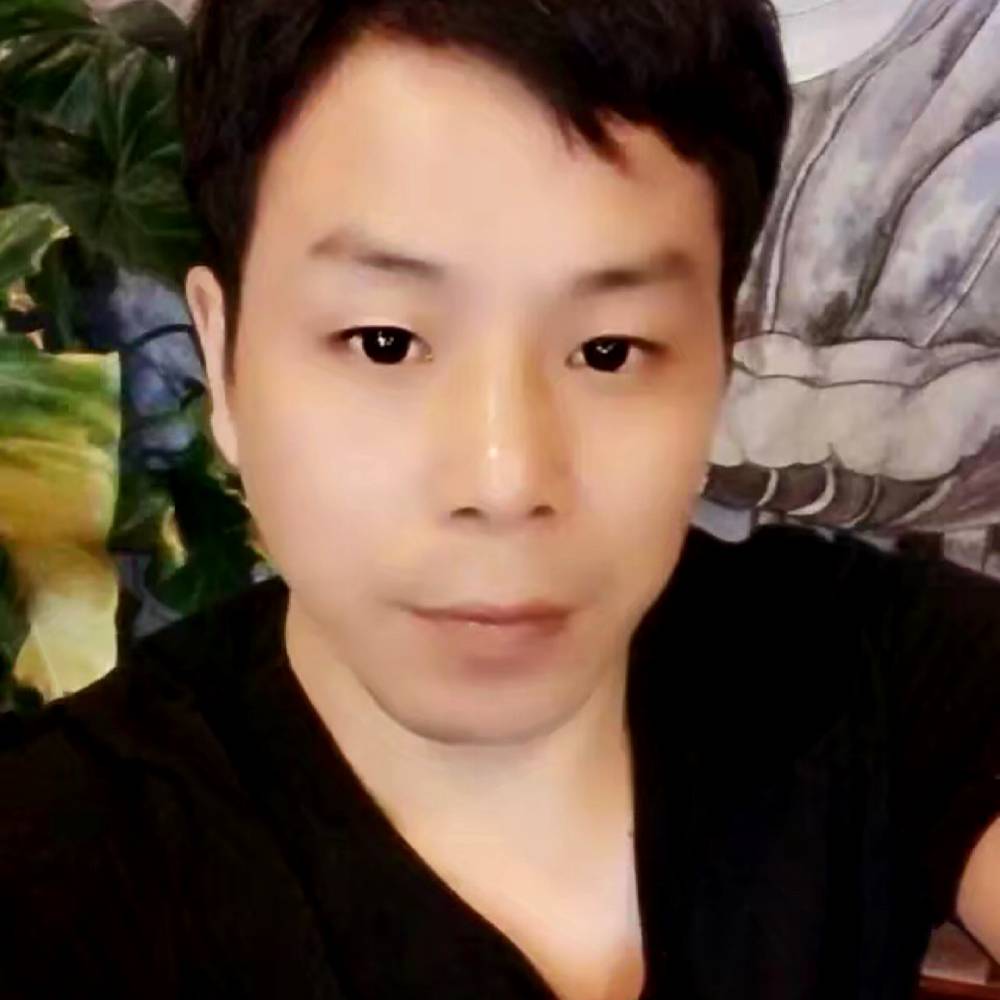 柔弱拾忆大山的照片